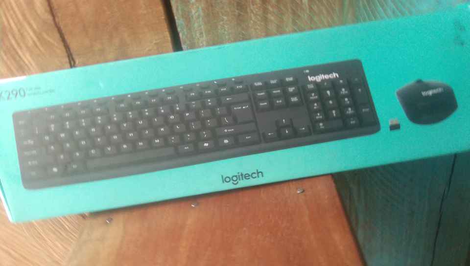 LookAuKwat Bluetooth keyboard