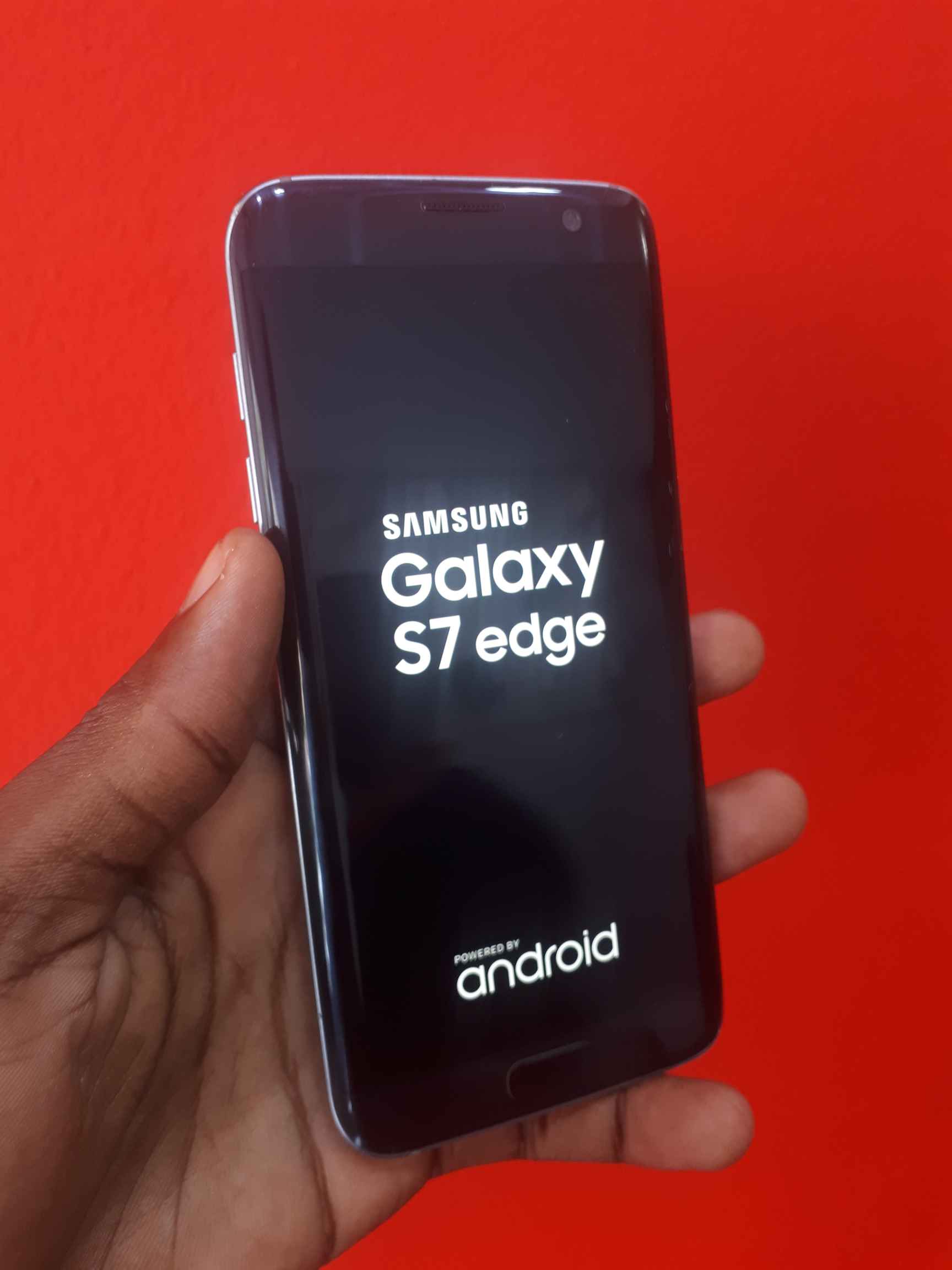 image du groupe Samsung Galaxy S7 edge