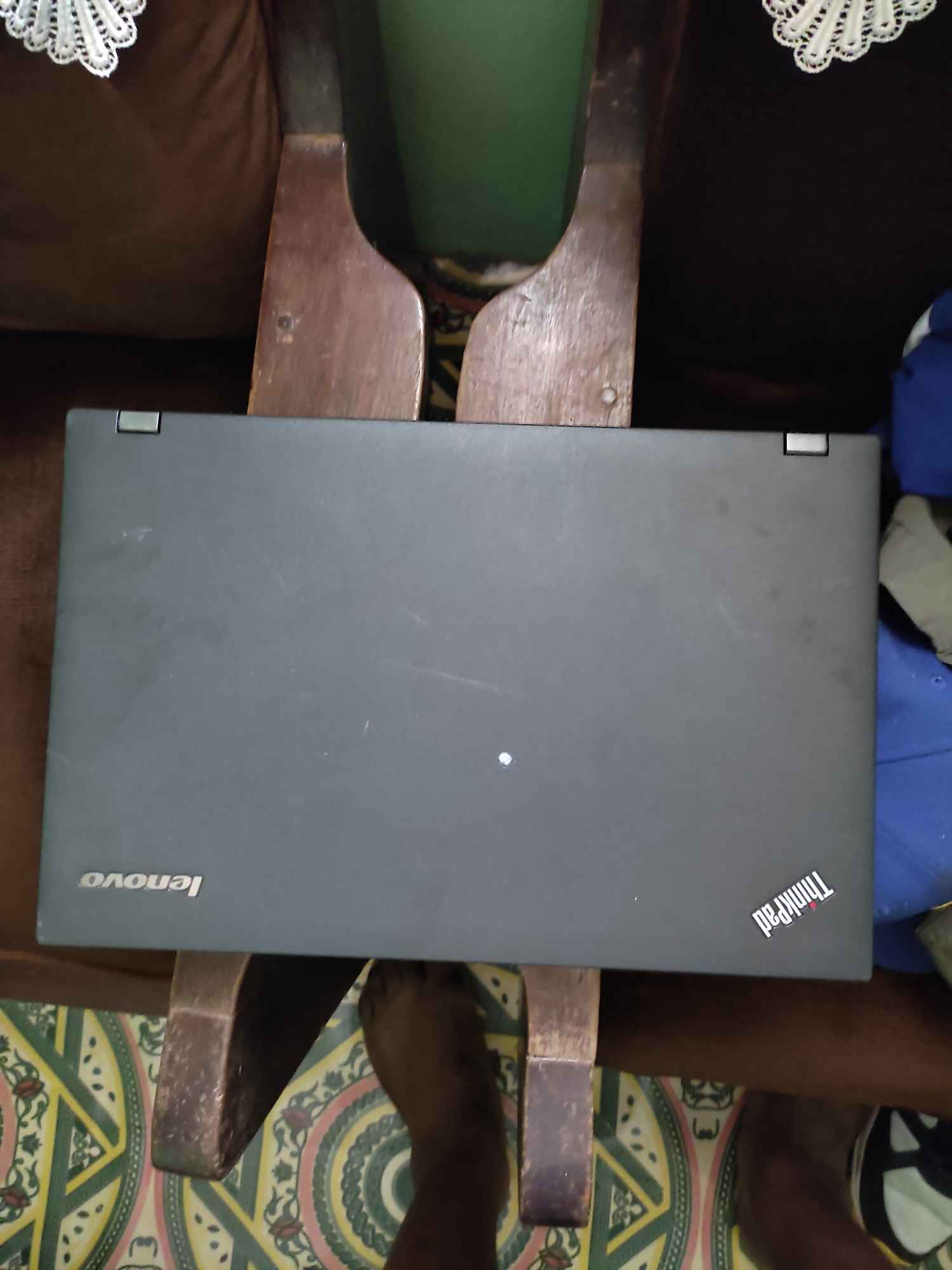 image du groupe laptop Lenovo core i5 8 GB de RAM
