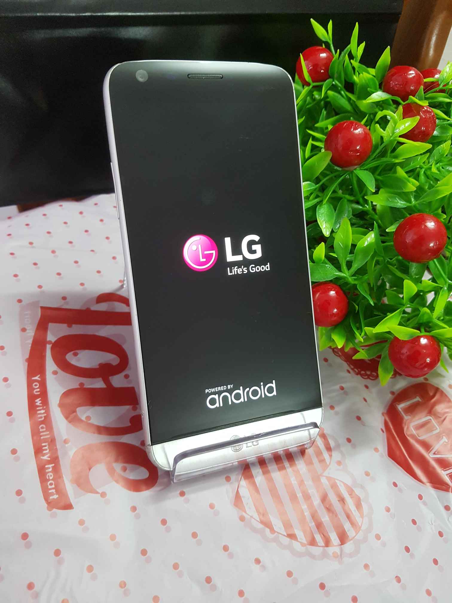 image du groupe LG G5 32GB 4GB RAM 